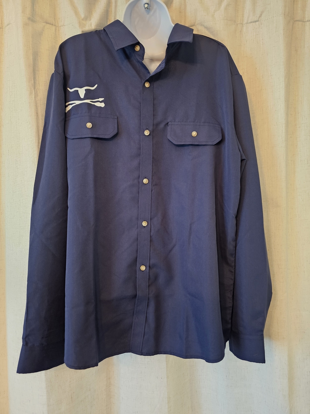 Men's Navy Long-Sleeve Casual Button-Down Shirt with Chest Pockets